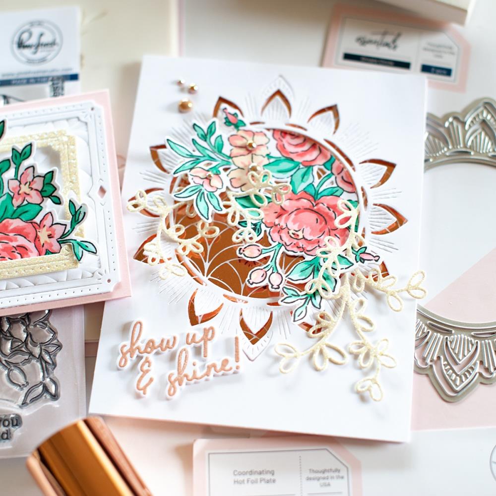 Pinkfresh Studio Slimline Die Set - Ornate Circle