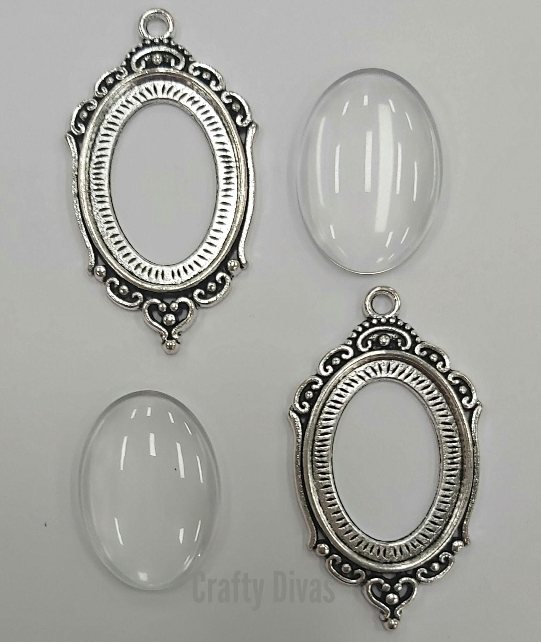 Decorative Oval Pendant with Cabochon Setting - Crafty Divas