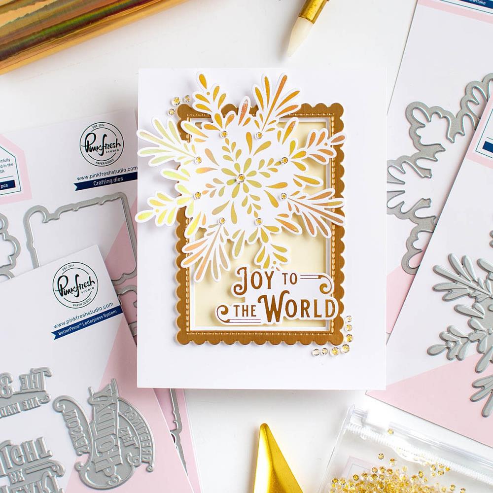 Pinkfresh Studio Die - Holiday Greetings Sentiments