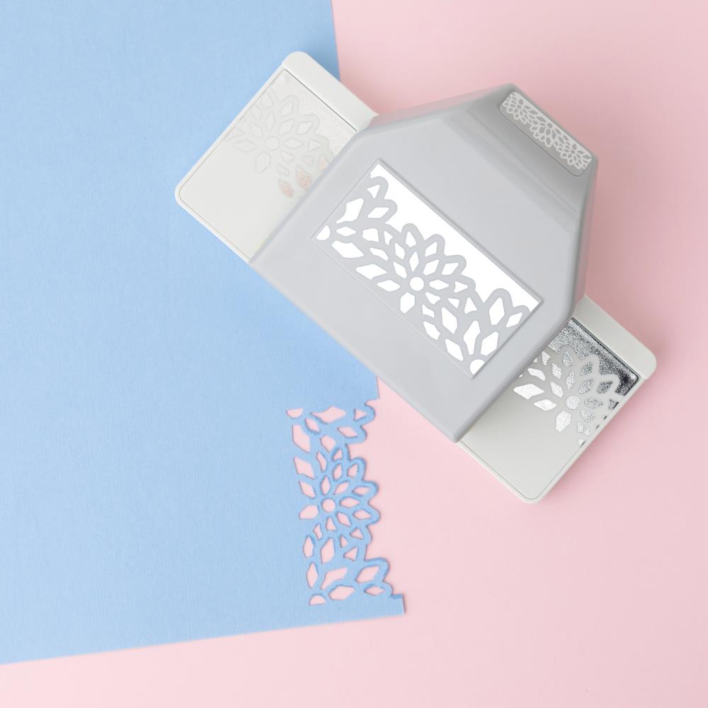 EK Tools – Large Edge Punch – Diamond Flowers