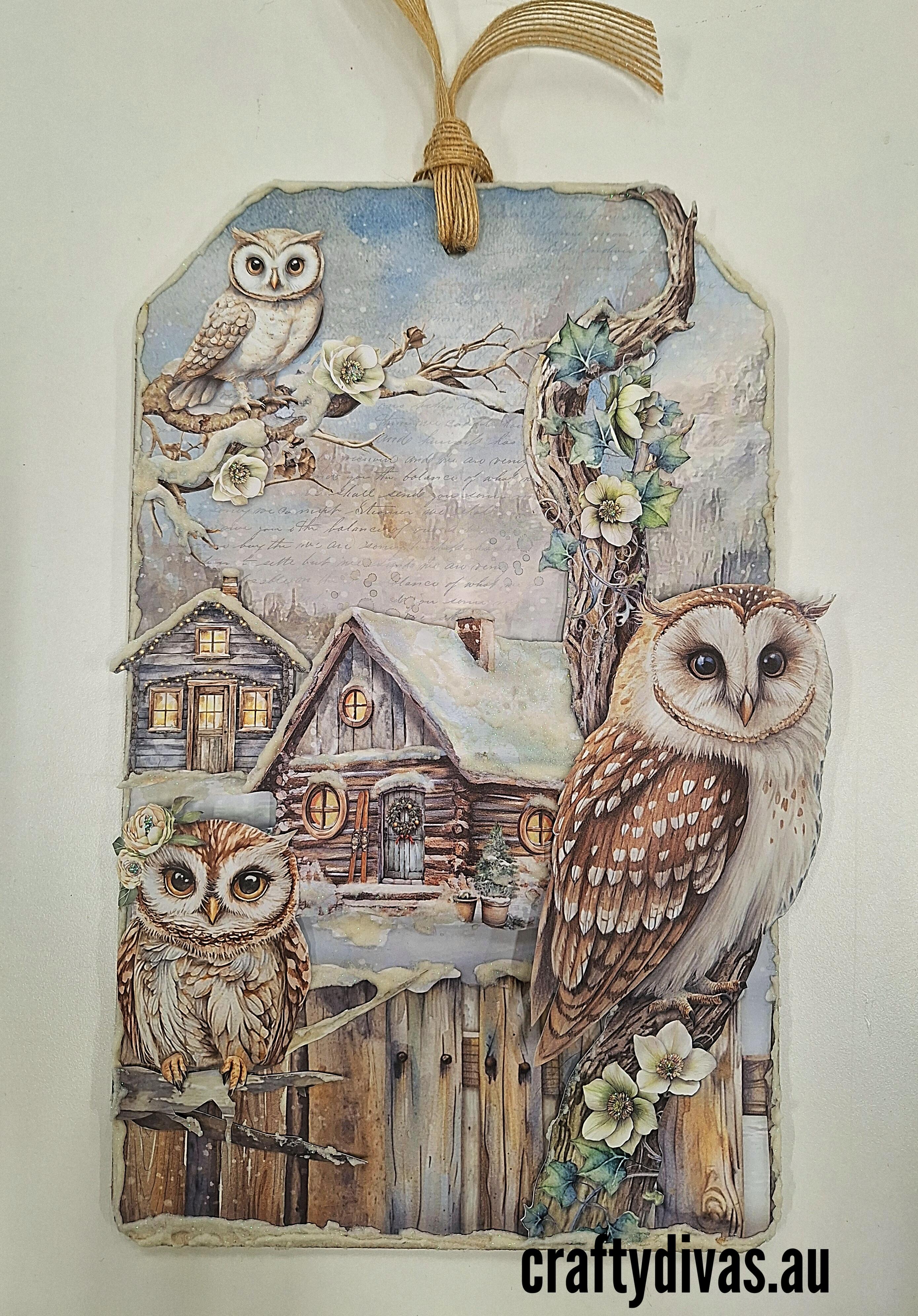 create a 31x19cm Mixed Media Canvas using a MDF canvas, Papers from Stamperia's Owls House Collection, Snow Paste, and some shimmery goodness.