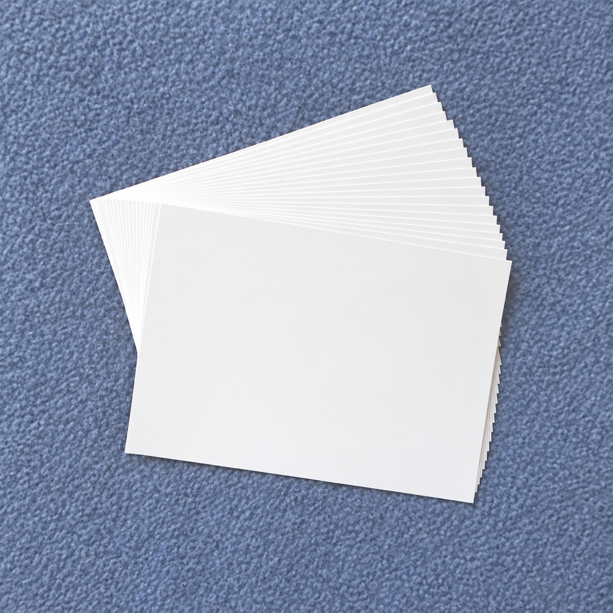 House of Paper Smooth White A5 card, 300gsm, pack of 50 sheets