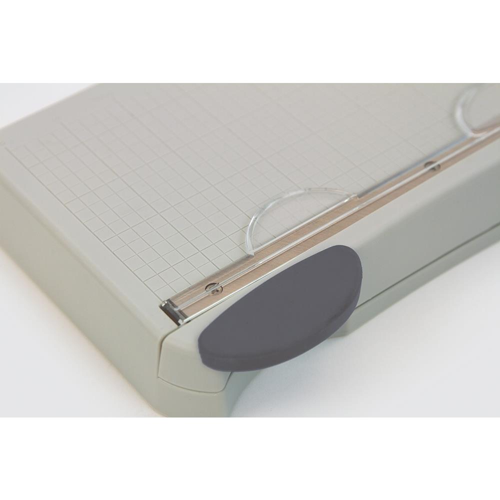 Tonic Studios Guillotine Trimmer 8.5 inch