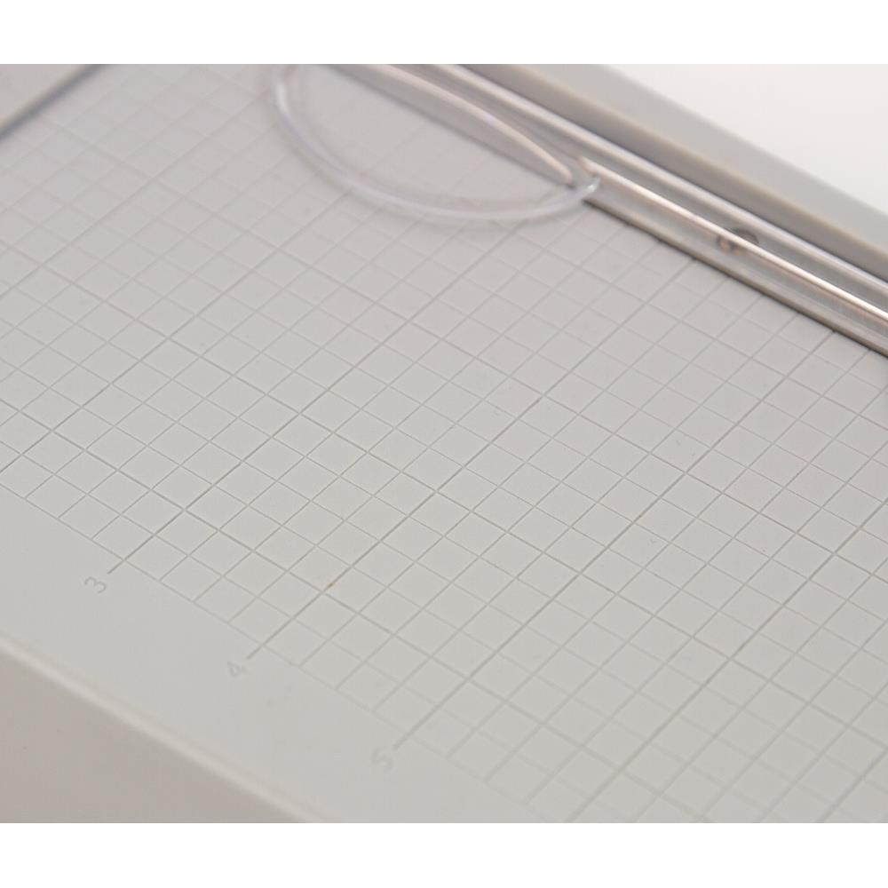 Tonic Studios Guillotine Trimmer 8.5 inch